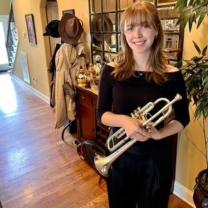 Meet your Posher, Ava